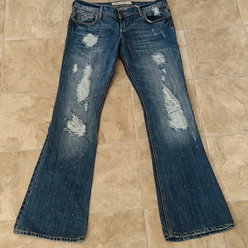 Hollister distressed jeans size 7